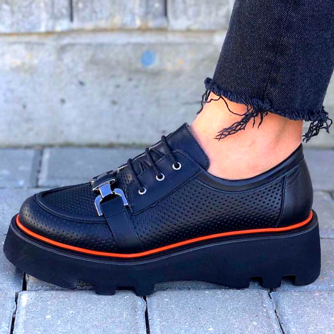Trendy shoes on massive sole with colour elements - BLACK – Elmario Shoes