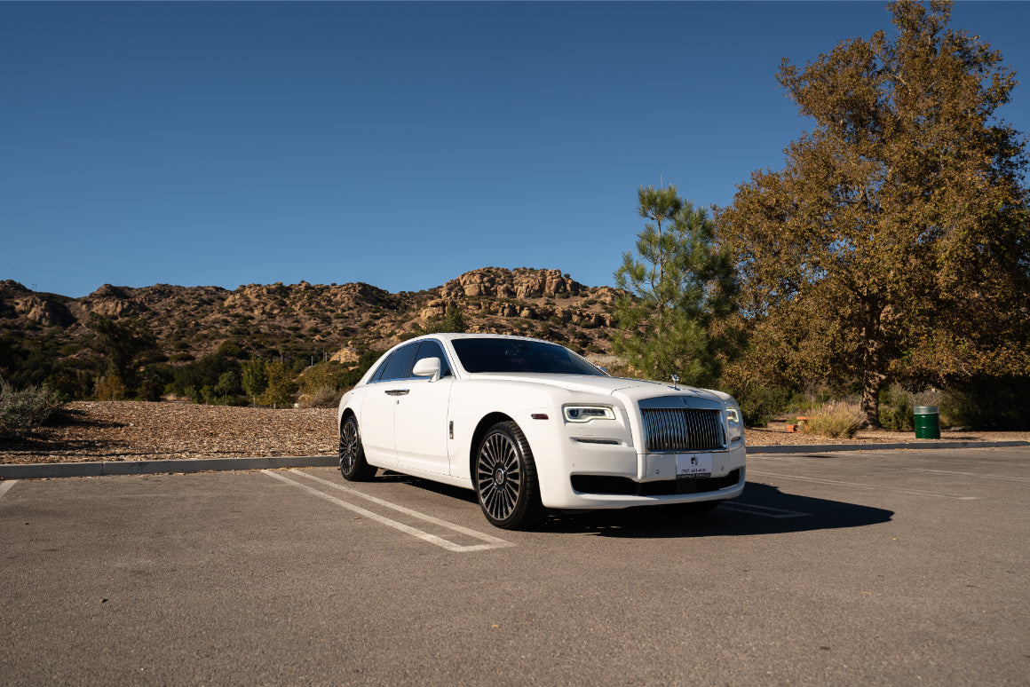 white rolls royce wallpaper