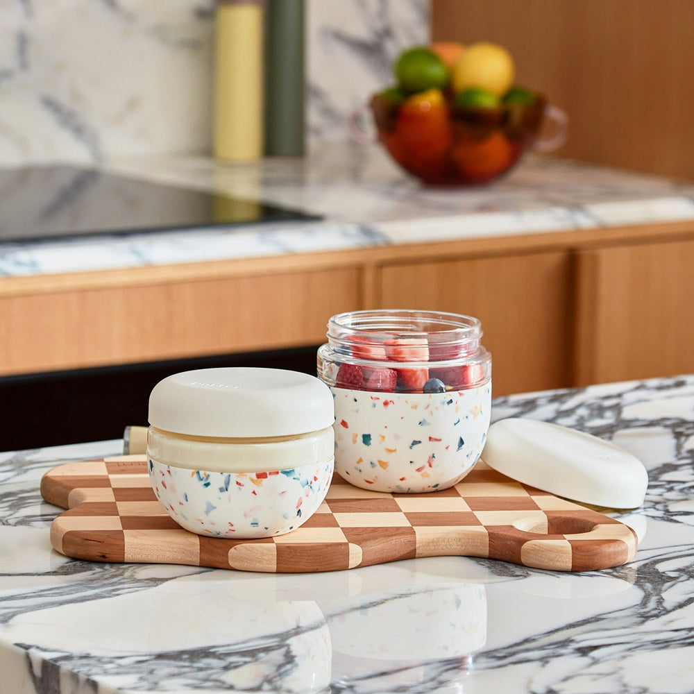 https://cdn.shopify.com/s/files/1/0578/8155/9218/files/glass-seal-tight-bowl-cream-terrazzo3_1000x_accc1cb9-23fc-416d-a64e-8df12eed0fe3.jpg?v=1702676809&width=1600