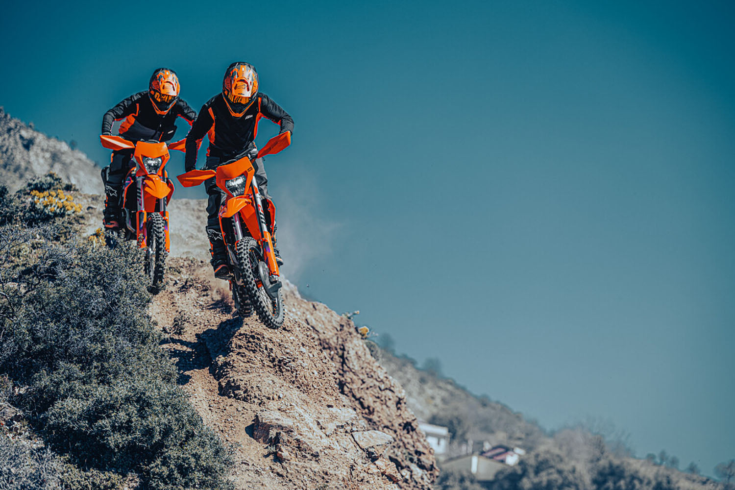 ACCEPTED! THE 2024 KTM ENDURO RANGE IS TO REDEFINE LIMITS - Upshift Inc.