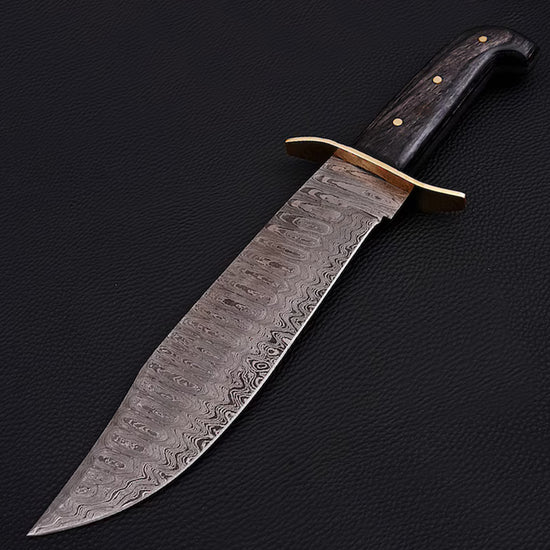 The Complete Guide to Damascus Steel VS Carbon Steel