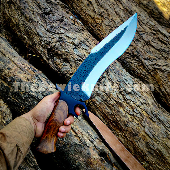 Best Knives for Bushcraft: How To Choose a Survival Knife