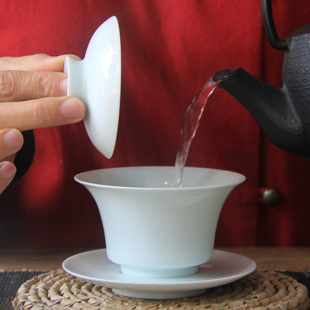 Tea Technique: Gaiwan Brewing