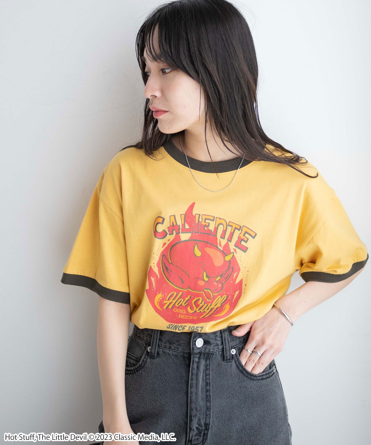 WEGOのHOT STUFF/レトロTシャツ【一部店舗限定】