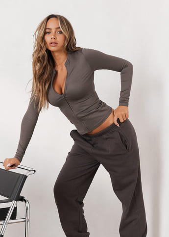 Brand - Daily Ritual Women's Relaxed Fit Cozy Knit Pleated Lounge  Pant, Olive Marl, Small : : Clothing, Shoes & Accessories