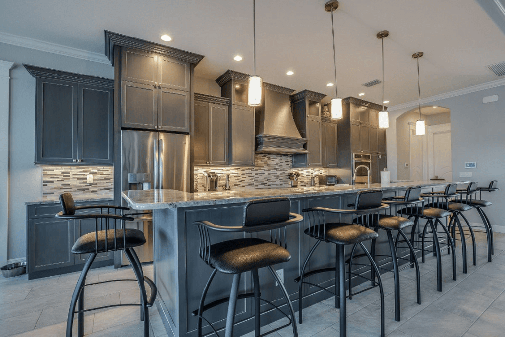 Pendant lights above kitchen countertop