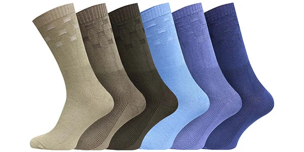 mens bamboo socks inblue colours as a gift idea for dads