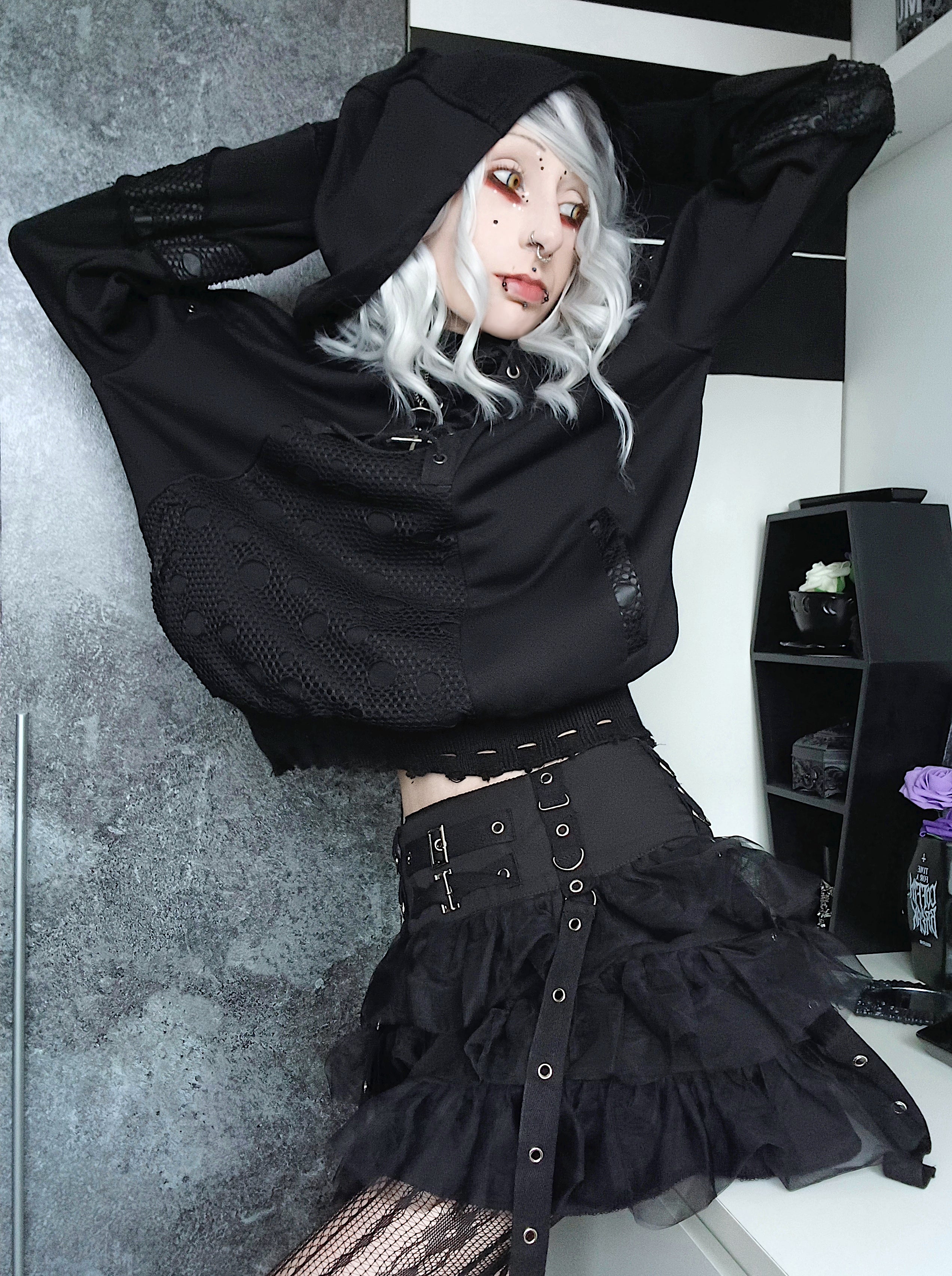 1-4

Felt cute 🥺💜
Rate this look 🖤

How was your Monday?
Mine was very busy ^^ I am no fan of Mondays

Outfit from @shasilo_clothing

#shasilo #shasiloswirl #alt#alternative #altmodel #altfashion #altgirl
#gothfashion #goth #gothic