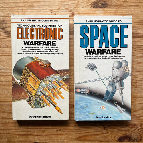 Space Wars: Worlds and Weapons by Steven Eisler