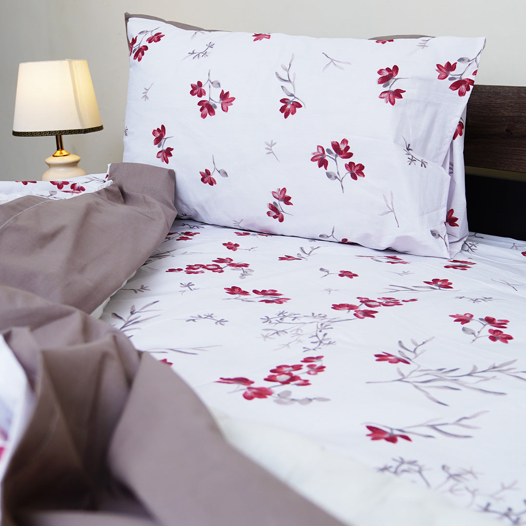 Ruby rose Dream King Bedsheet Set