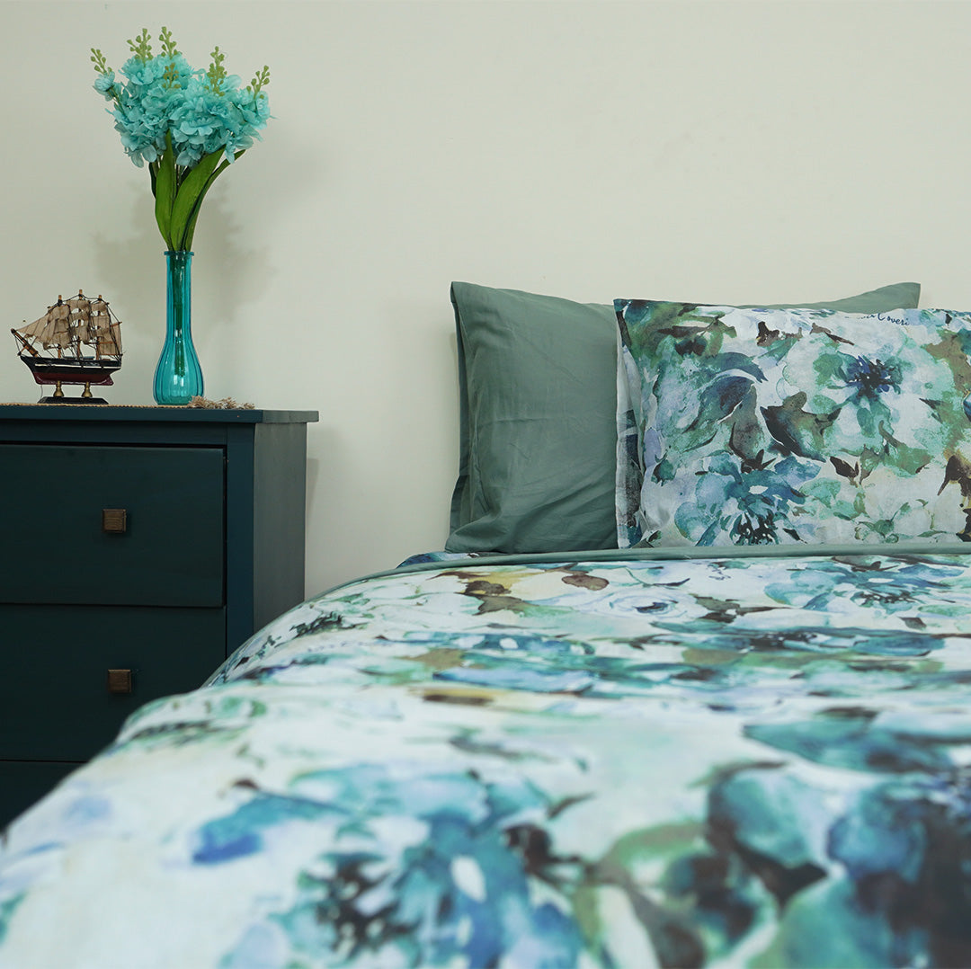 Vintage cobalt King Duvet Cover & Comforter Set