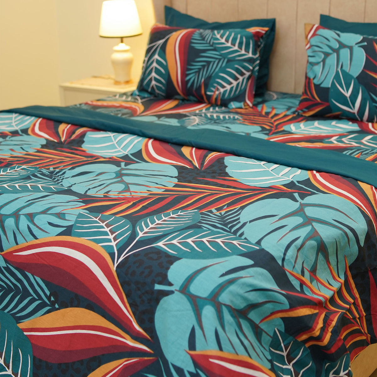 Nightingale King Bedsheet Set