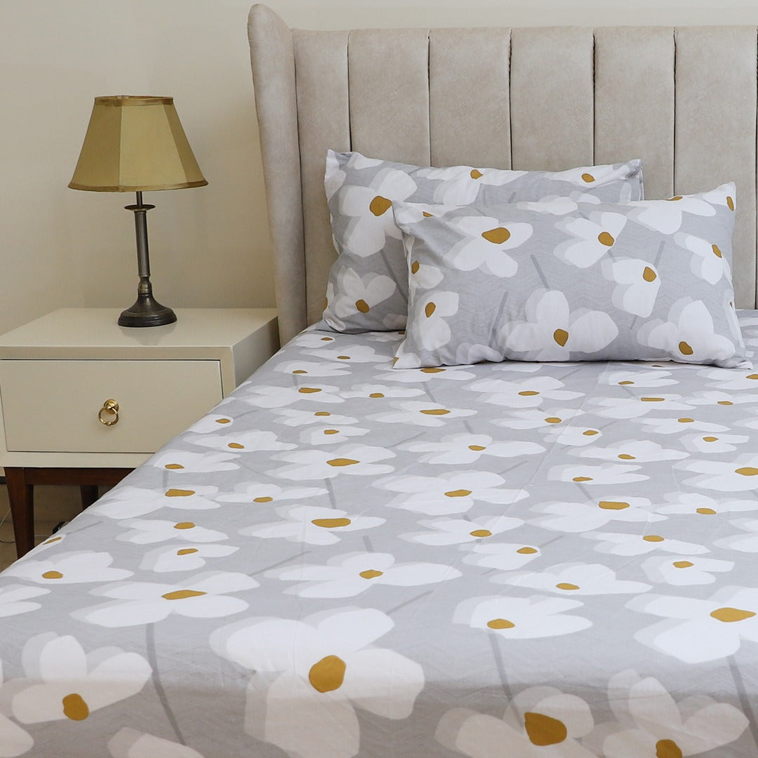 Plumeria King Bedsheet Set