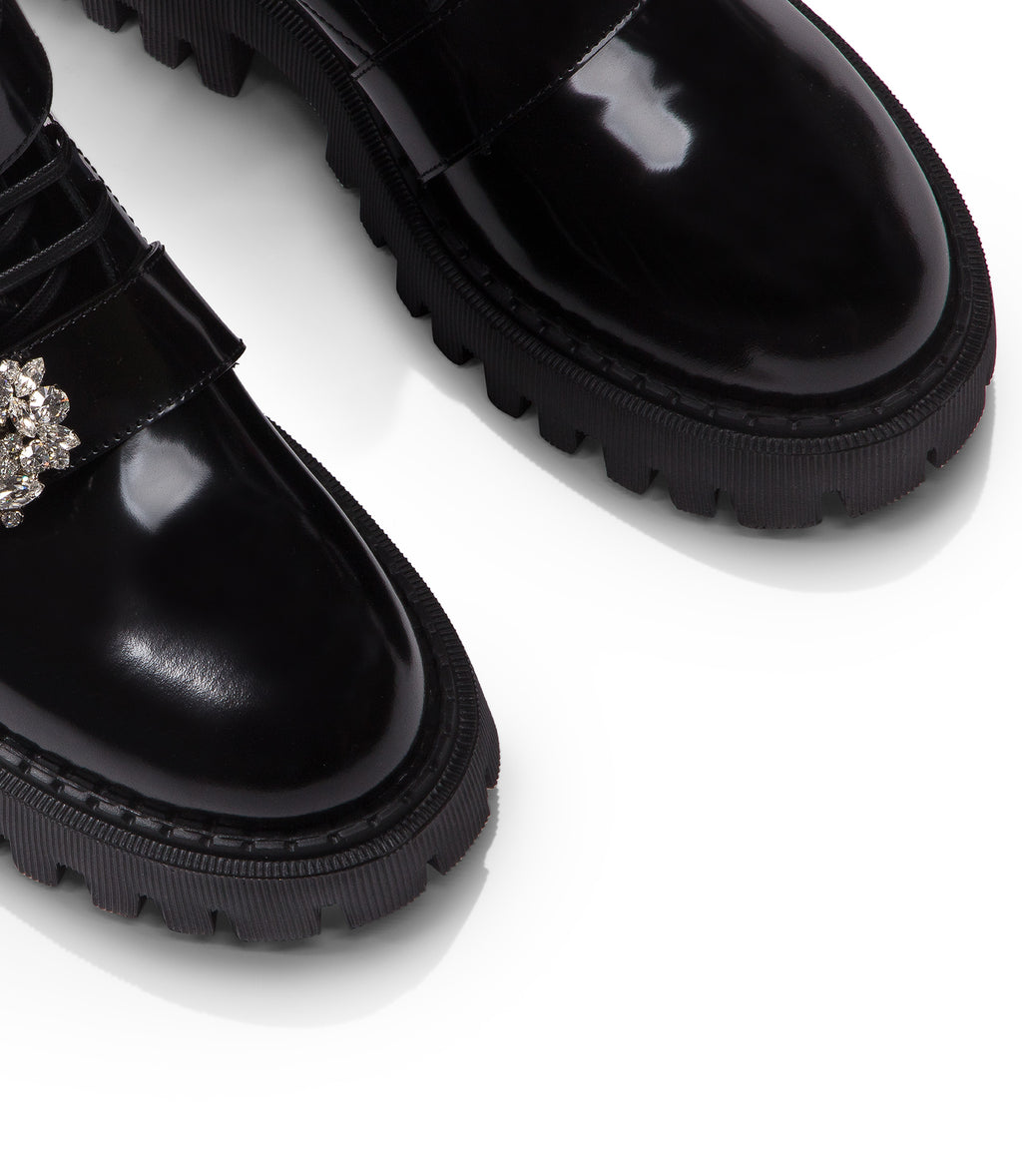Crystal-embellished black leather ankle boots – Loriblu.com