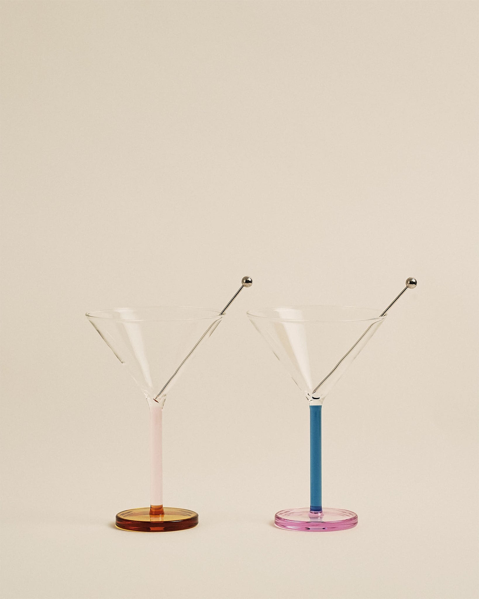 Drinking Glasses Fluted With Foot 4-pack - ERNST @ RoyalDesign