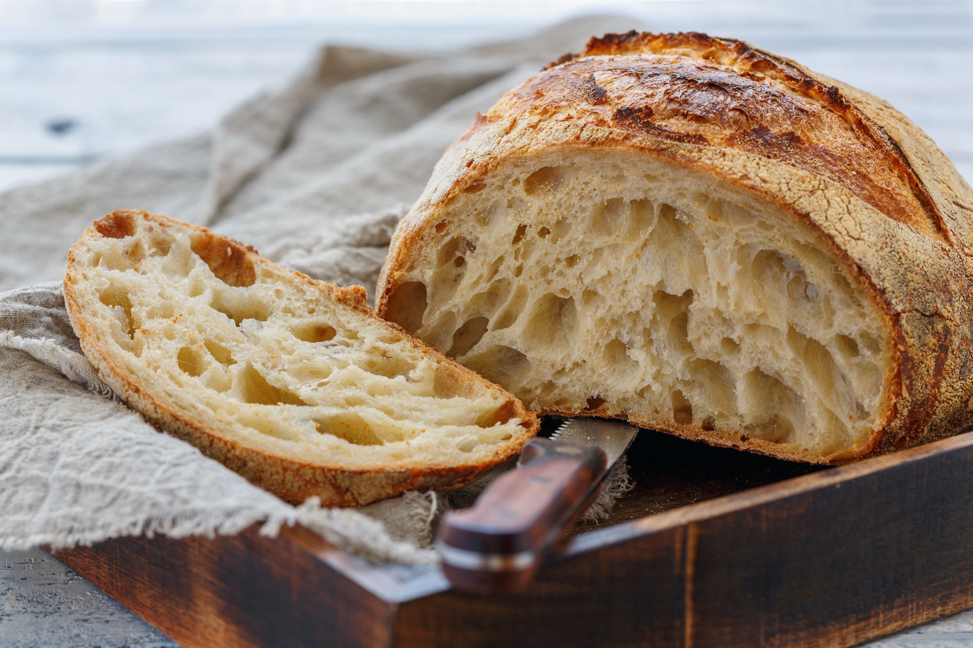 Sauerteigbrot aufgeschnitten