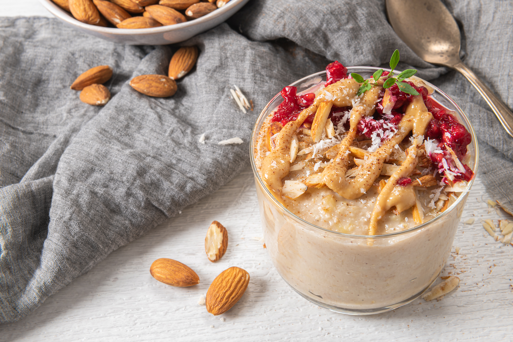 Overnight oats with nut butter