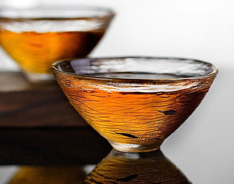 TALLINN Utsukushī Gold Leaf Sake Glasses (Set of 2) - Wine of Glass