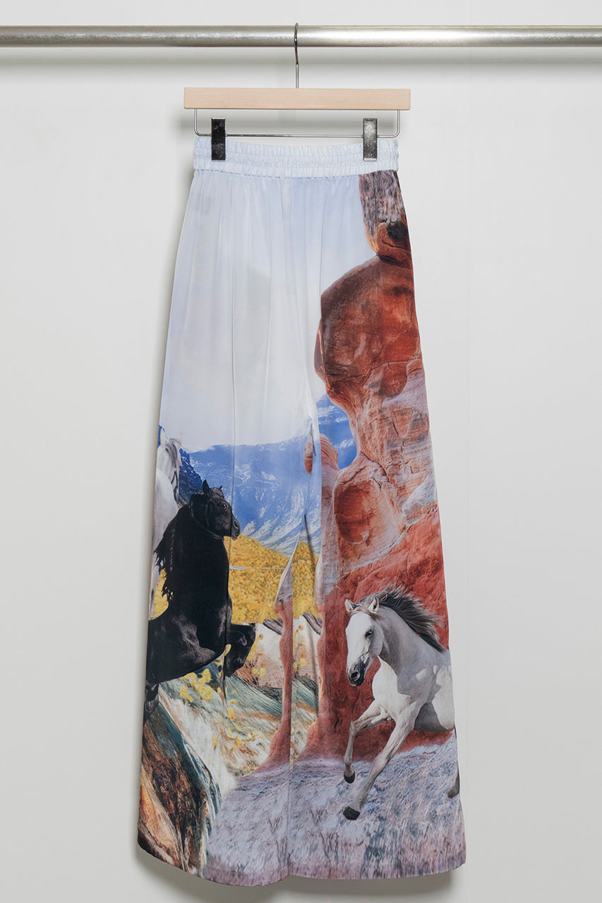 超お買い得商品 ホースプリントワイドパンツ/Horse Printed Wide Pants