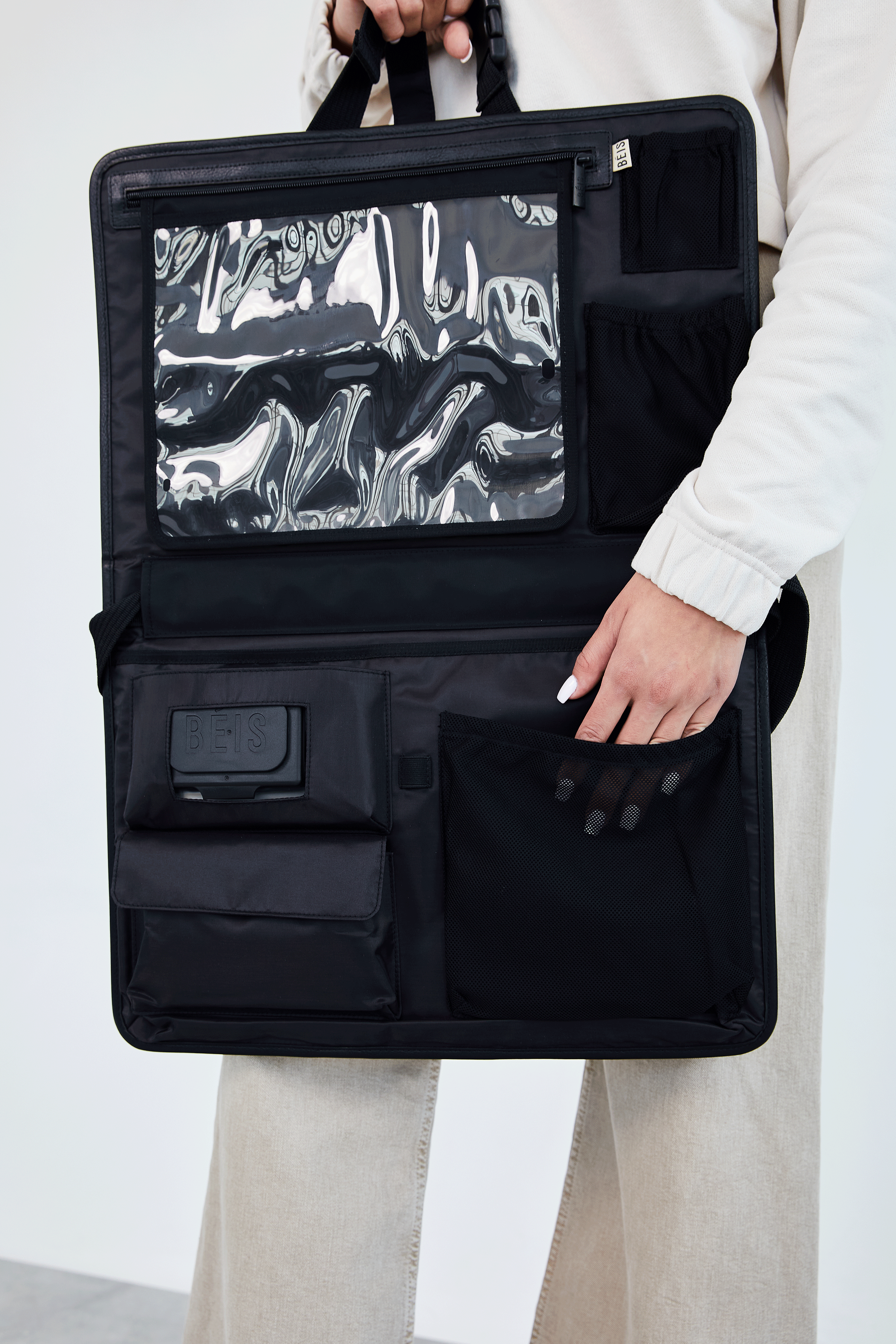 The Lunch Bag in Black