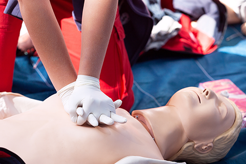 Picture-of-first-aid-dummy