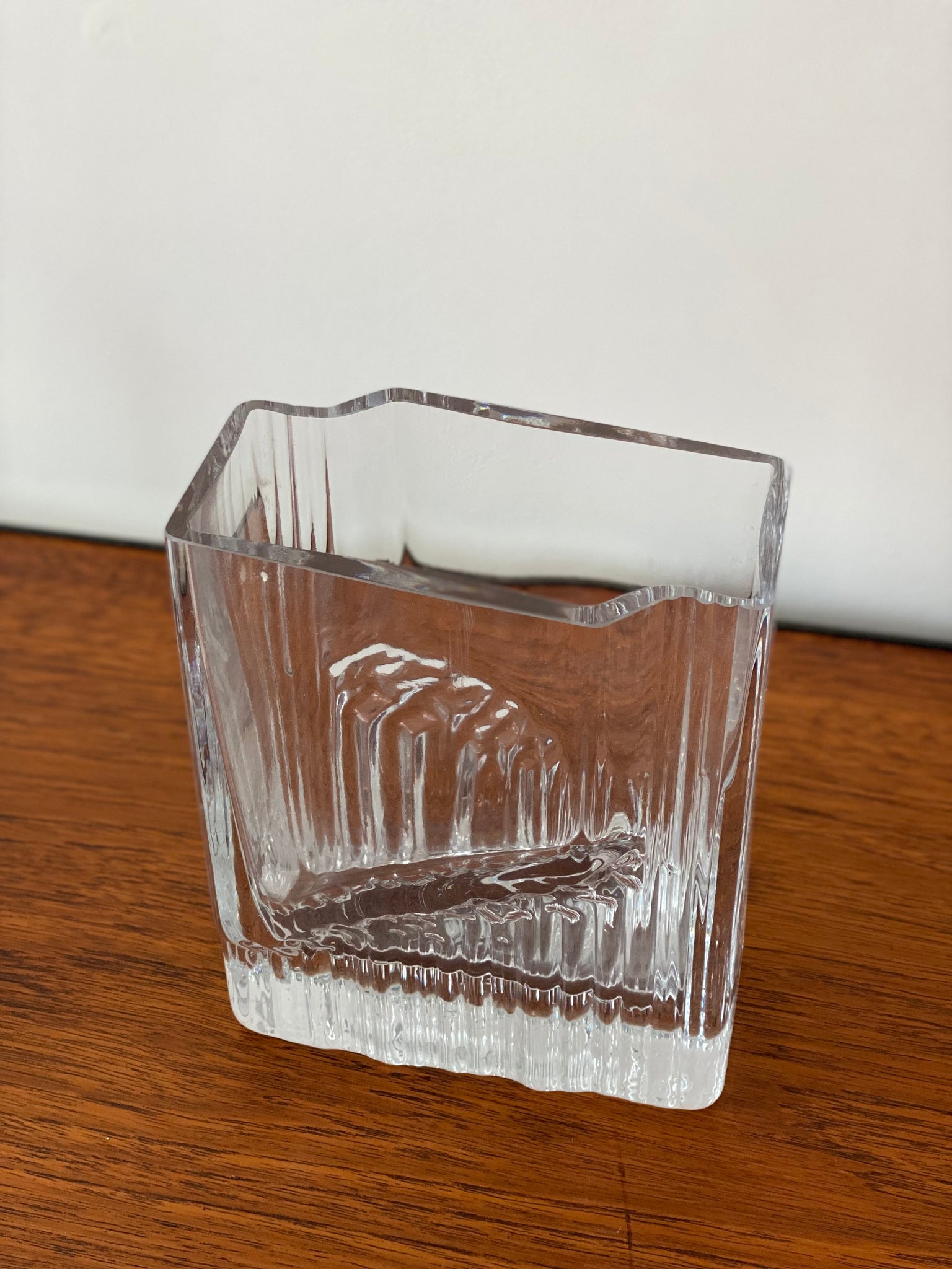 Sointu vase by Tapio Wirkkala for Iittala – Morceau Montréal