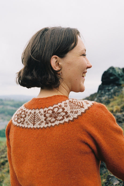 The reverse of the Shetland Woollen Company Fair Isle Pullover. Worn with a smile.