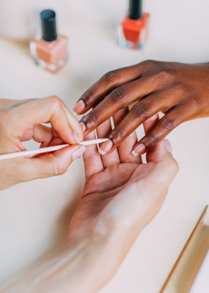 jocelyn petroni - bed threads - this is what your nails say about your health, according to experts