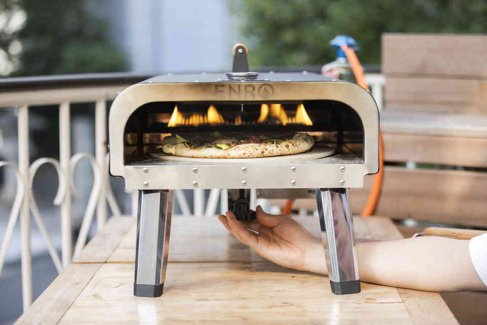 商品状態ENRO ガス式窯焼名人　ガス式のポータブル本格ピザ窯