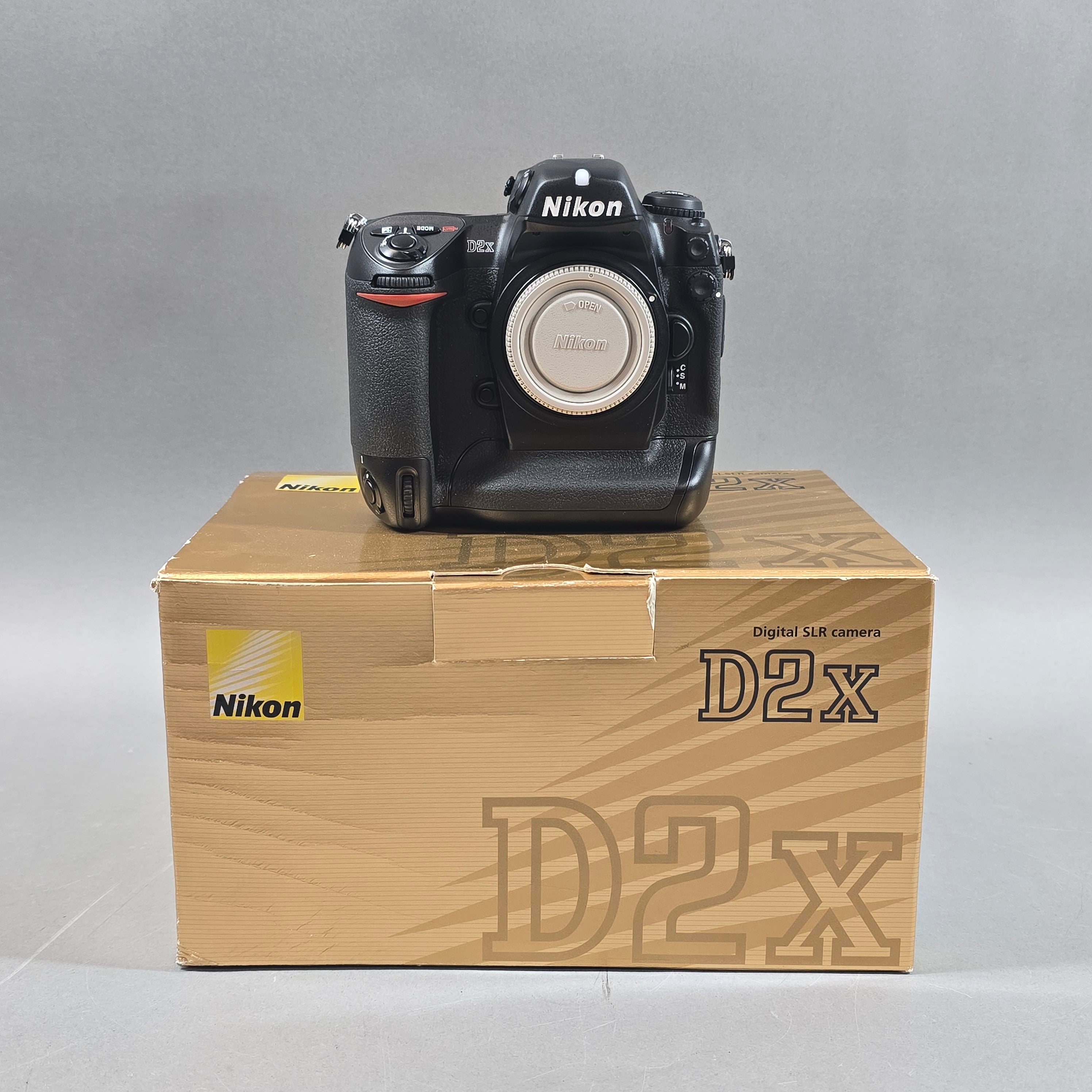 Nikon D2X 12.0MP DSLR Camera