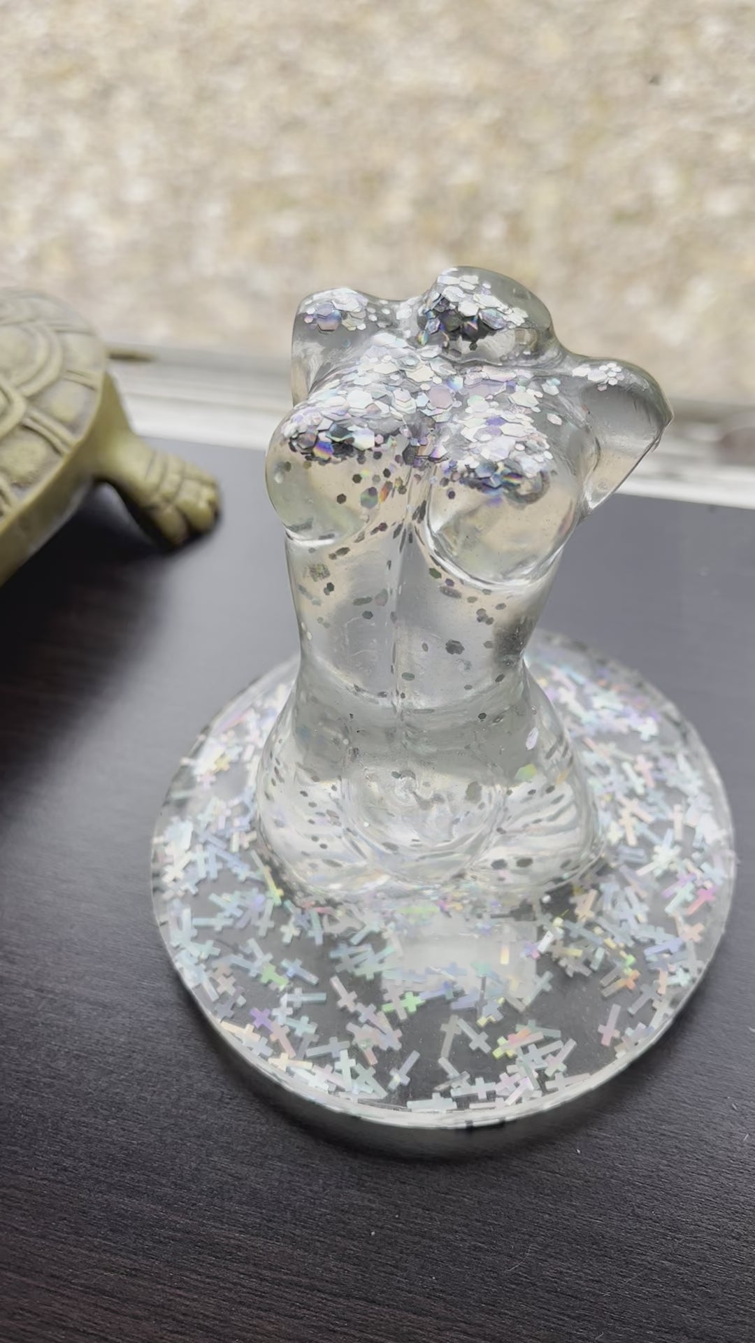 Resin Clear Glitter Goddess on Platform – PAWZ