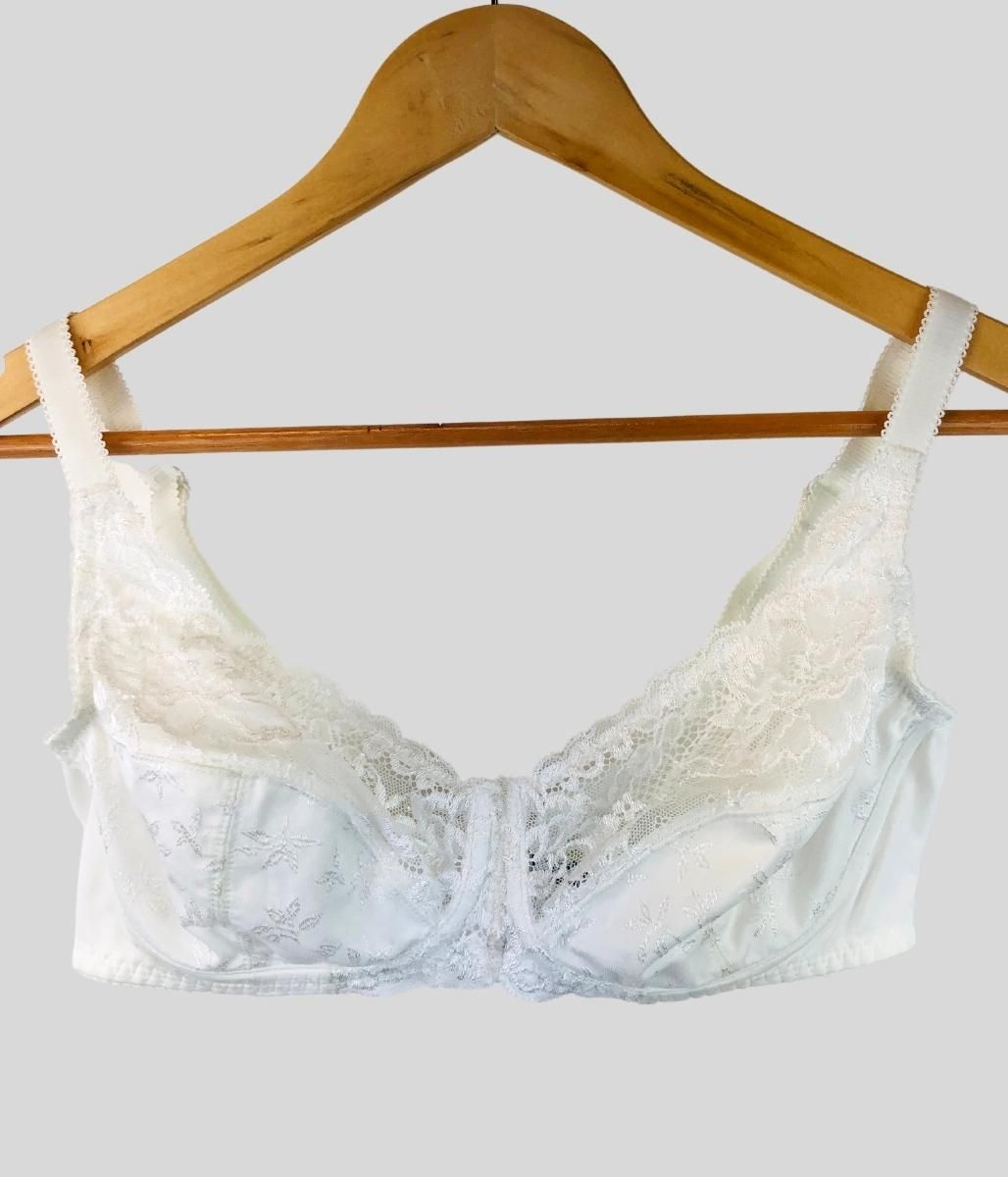 White Lace Trim Flower Non Padded Full Cup Bra Seconds  Size 38A