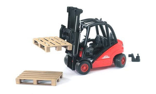 Bruder 02511 Linde H30D Fork Lift w/ Pallets