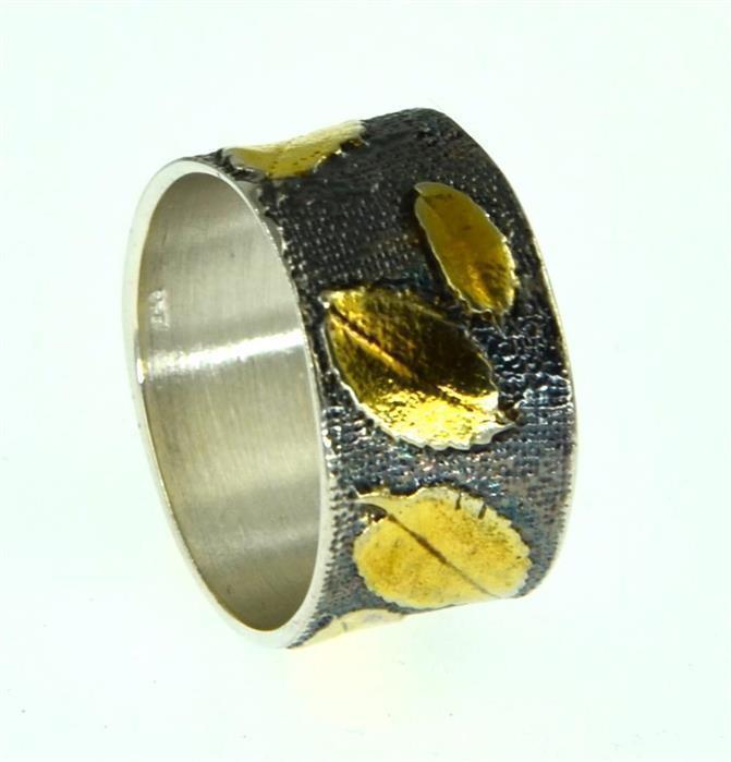 Ring+925+Silber+oxidiert+Blätter+vergoldet+Gips+Textur