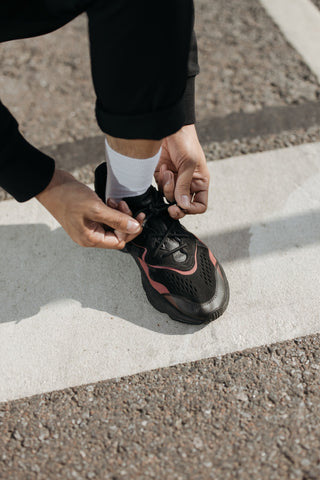 Lace-up Biking Shoe Closure