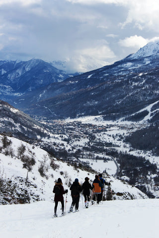 Skiing School vs Group Skiing