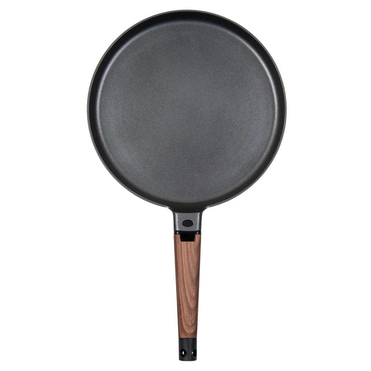 Westinghouse WH-5 2 qt. x 7 in. Cast Aluminum Sauce Pan with Quantanium Non-Stick, Black