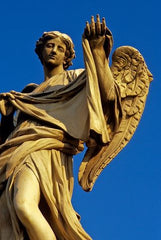 ANGEL WITH THE SUDARIUM, PONTE SANT’ANGELO, ROME, ITALY.