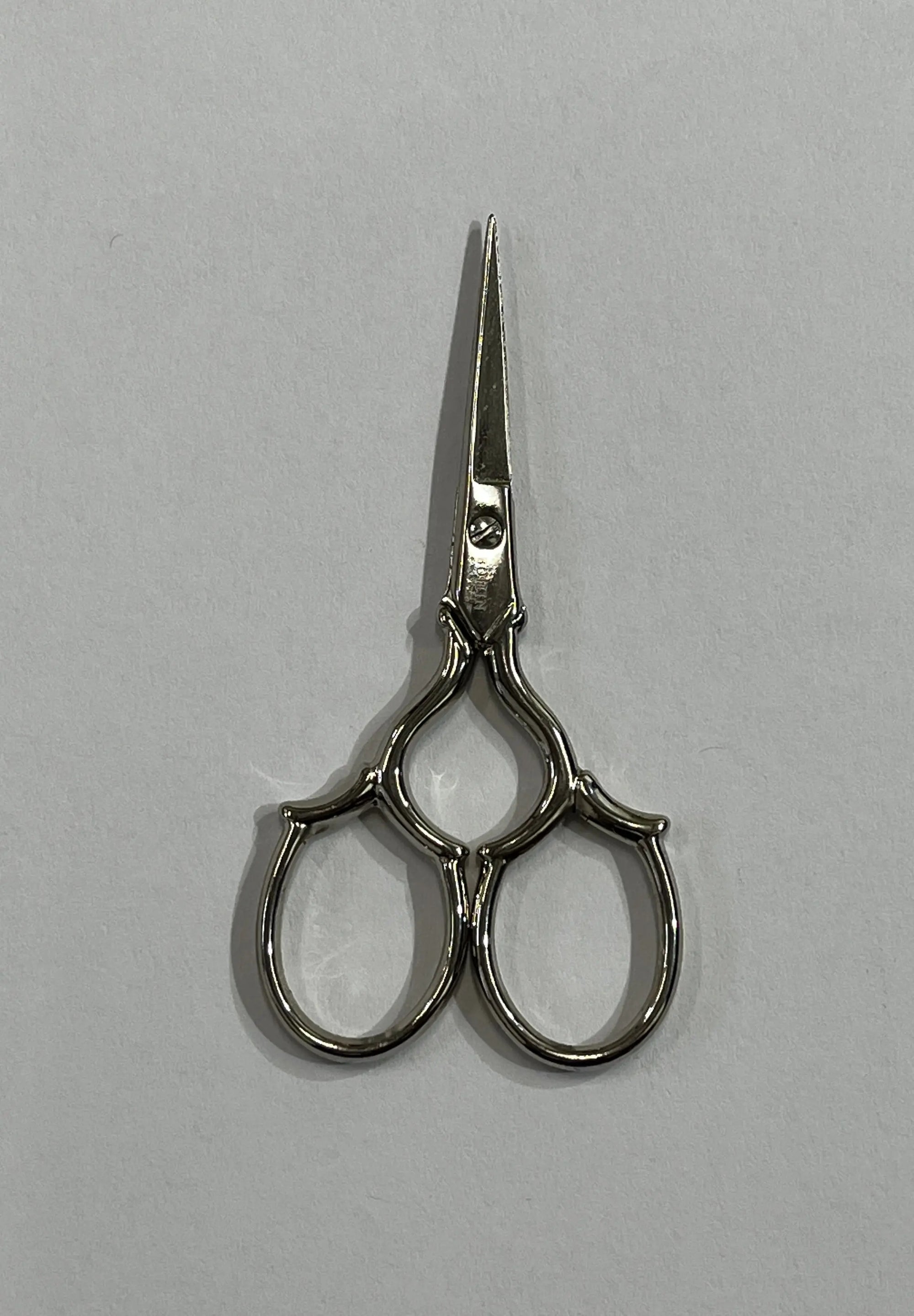 Bohin 4 Inch Flat Blade Sewing Scissor: Laurel Hill Exotic Wood