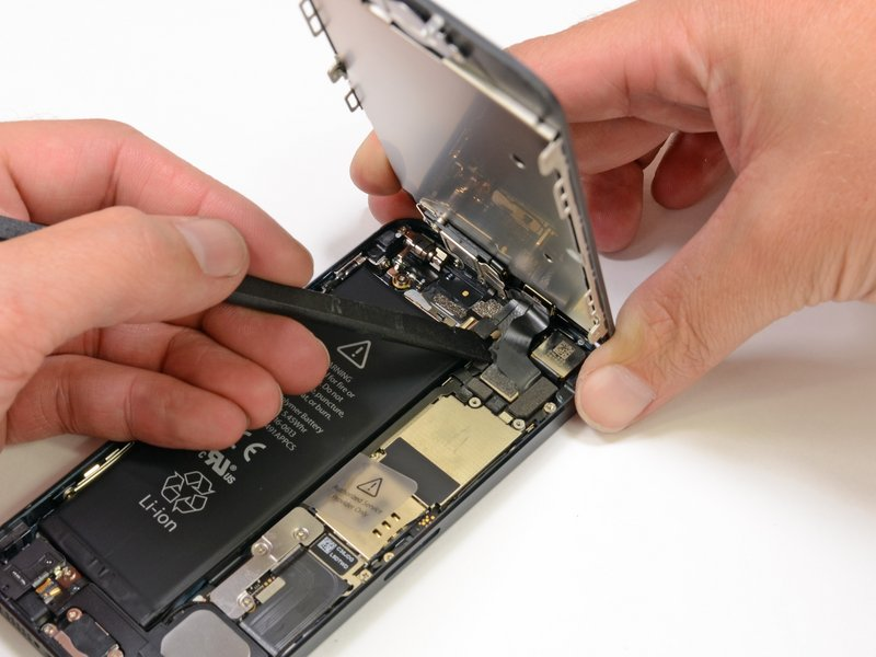 iPhone teardown