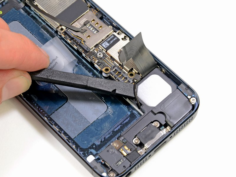 iPhone teardown