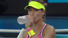 Tennis Vancouver- Eugenie Bouchard Drinking