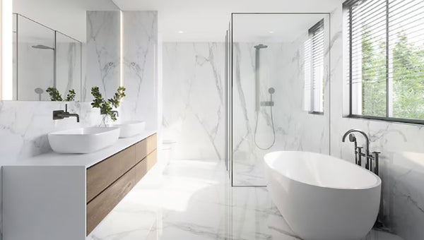 Bathtubs vs. Showers: A Guide to Choice and Practice
