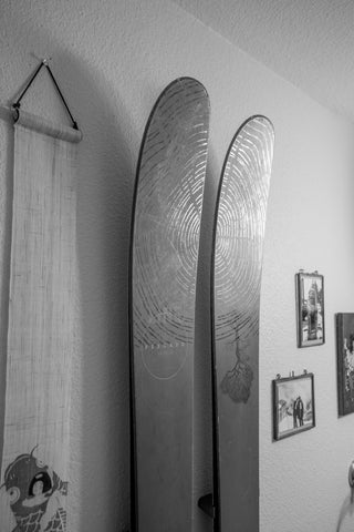 How To Mount Skis in Your Bathroom