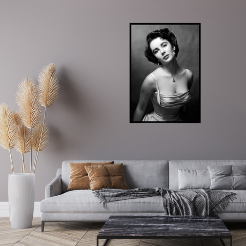 ELIZABETH TAYLOR VINTAGE CANVAS PRINT