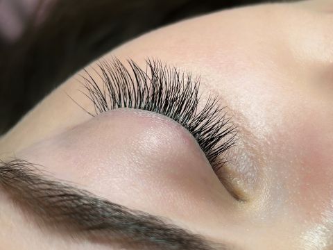 Eyelash extensions