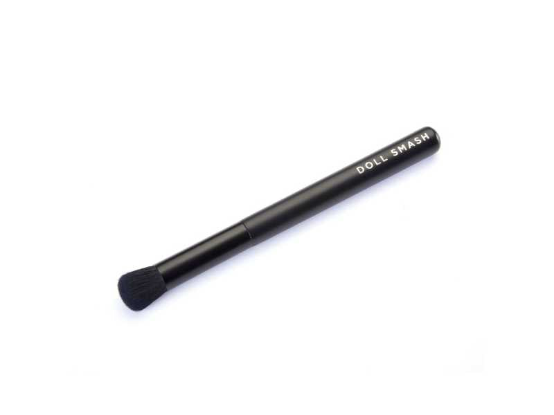 concealer brush