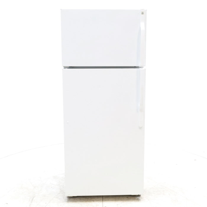 28" Wide Ge White Top Freezer 18.2 cu ft Refrigerator with Ice Maker - Certified Refurbished