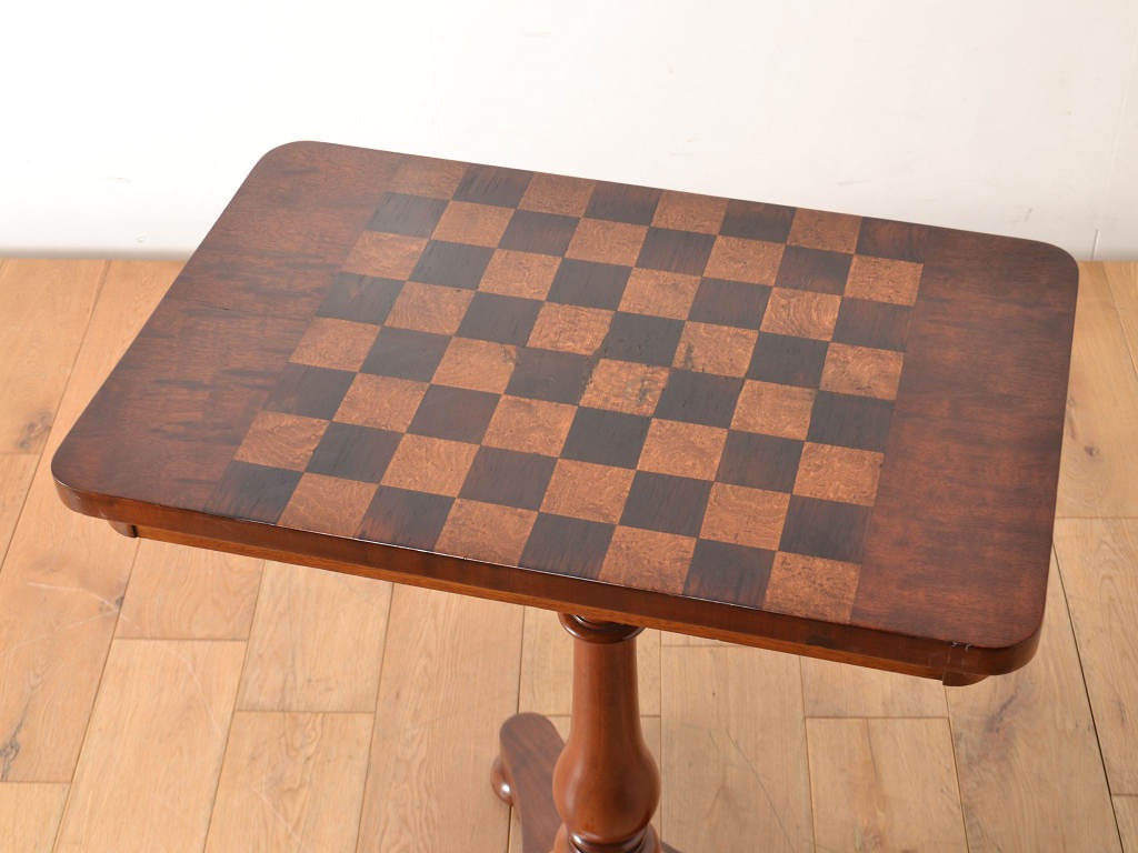 イギリス チェス テーブル マホガニー 古い おすすめの人気 exprealty.ca