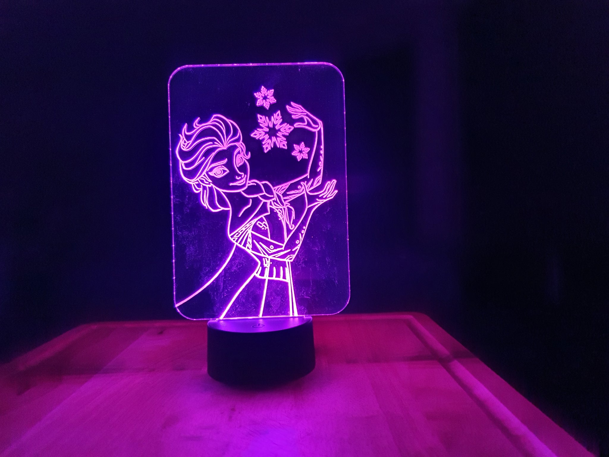 elsa led lamp